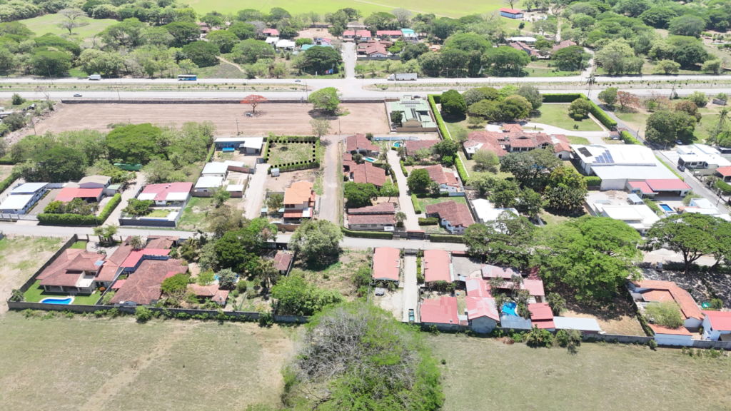 Residential Lot for Sale in El Real, Liberia – Prime Location 4km South