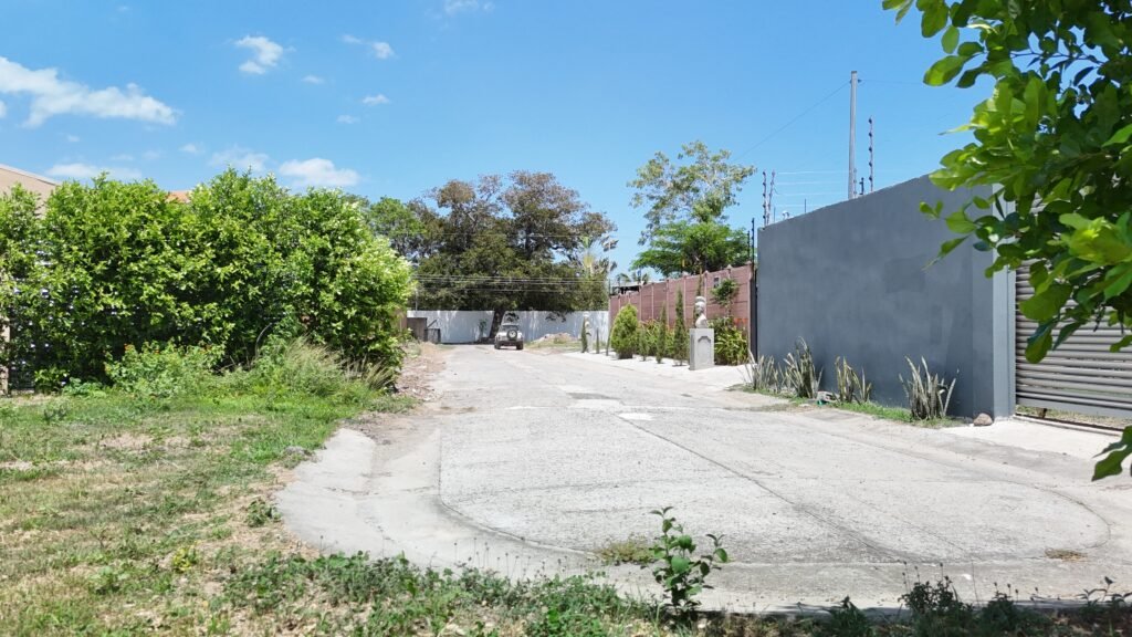 Residential Lot for Sale in El Real, Liberia – Prime Location 4km South