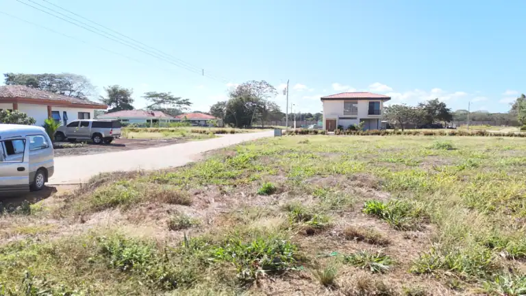 Condominio La Tahona lote en venta de 480 m² – Comunidad | Carrillo