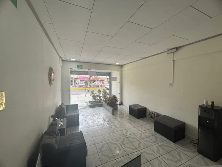 Local en Alquiler la mejor zona comercial Avenida 25 de Julio – Liberia
