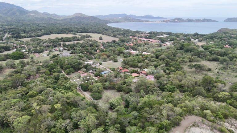 Lote en venta en Playa Potrero, 734 m², Guanacaste