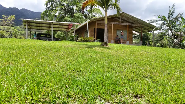 Casa de campo en venta en Río Naranjo, Bagaces | Vista al Volcán Tenorio