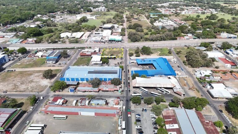Lote comercial en venta en Liberia | 1.981 m² cerca Ruta 1