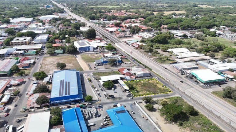 Lote comercial en venta en Liberia | 1.981 m² cerca Ruta 1