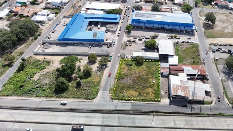 Lote comercial en venta en Liberia | 1.981 m² cerca Ruta 1