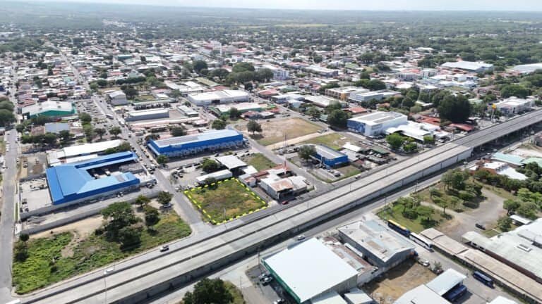 Lote comercial en venta en Liberia | 1.981 m² cerca Ruta 1