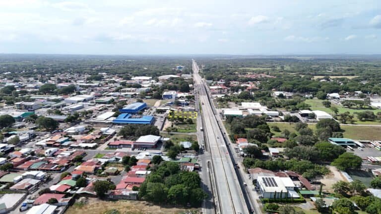 Lote comercial en venta en Liberia | 1.981 m² cerca Ruta 1