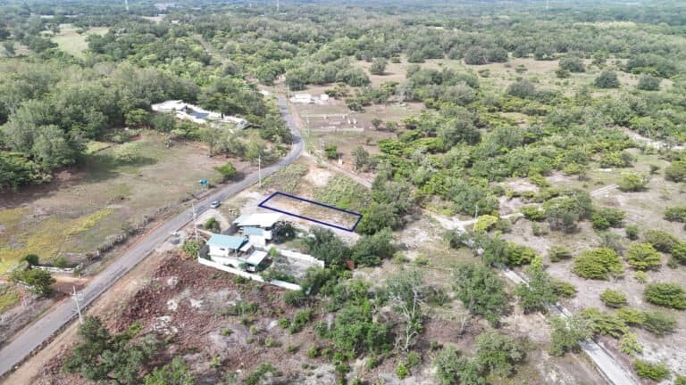 Lote en venta de 335 m² camino a Curubande – Liberia