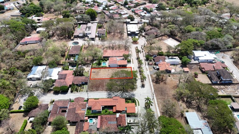 Lote en venta en Condominio Colonia Blanca, Liberia | 704 m²
