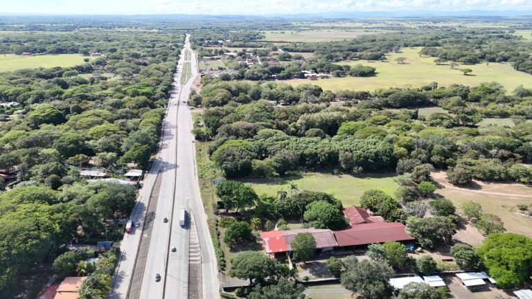 Terreno industrial en venta en Liberia: 7.316 m² frente a la Ruta 1
